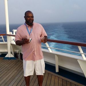 Meet your Posher, Charles